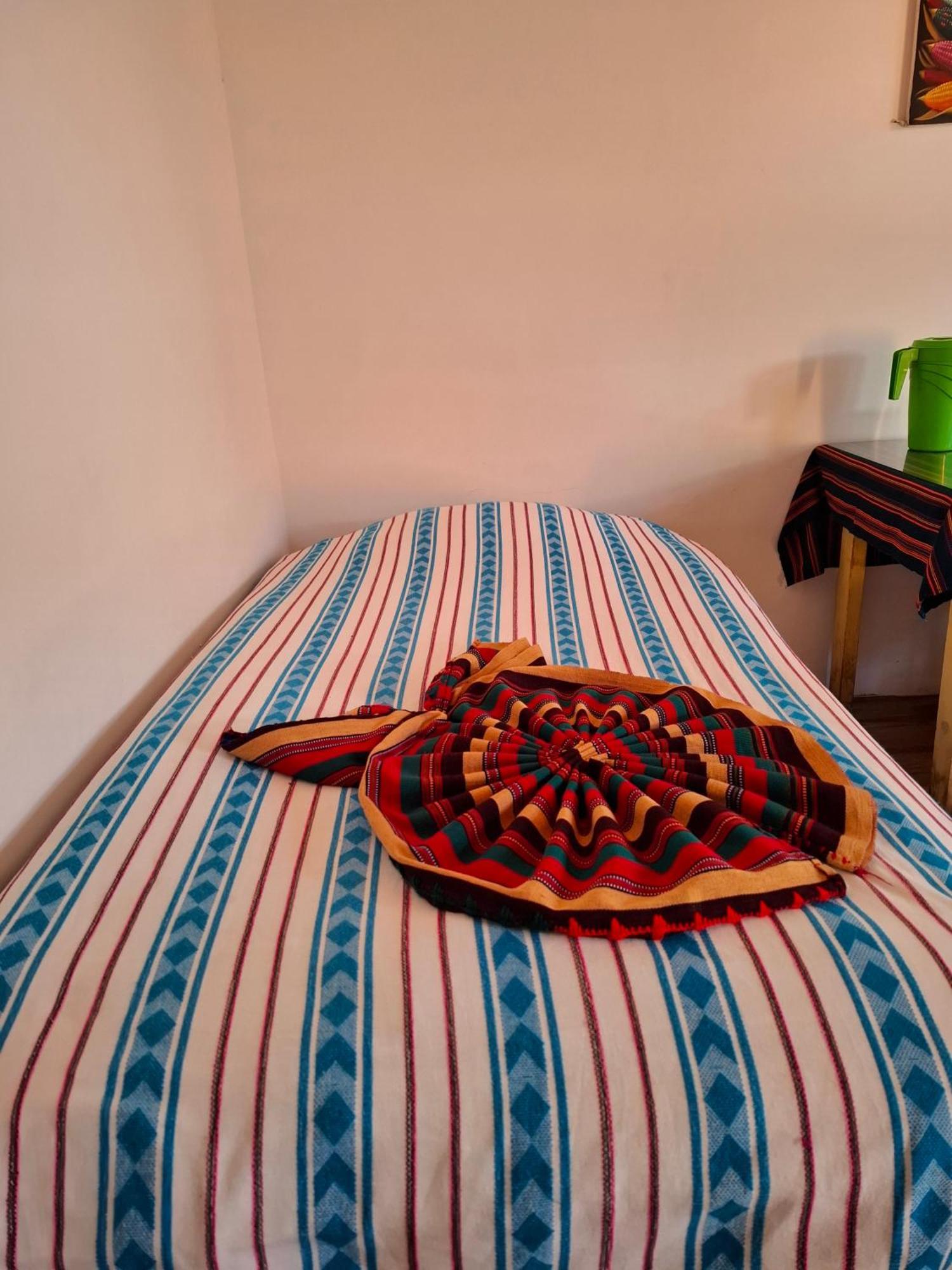 Eco-Hotel Mayachik San Juan La Laguna Extérieur photo