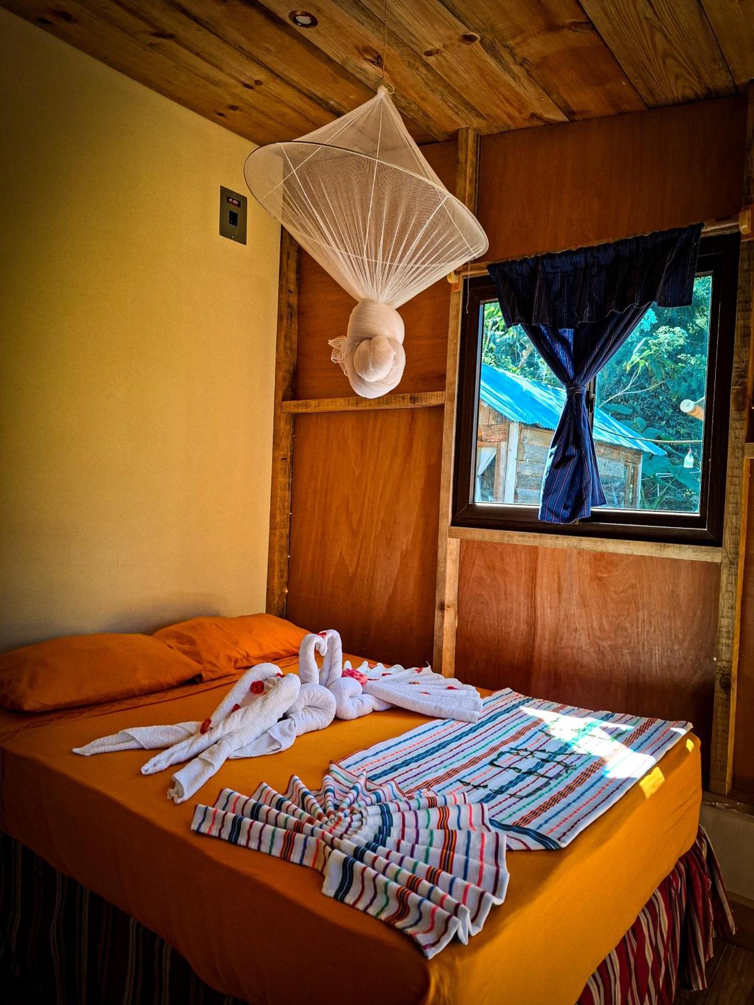 Eco-Hotel Mayachik San Juan La Laguna Extérieur photo